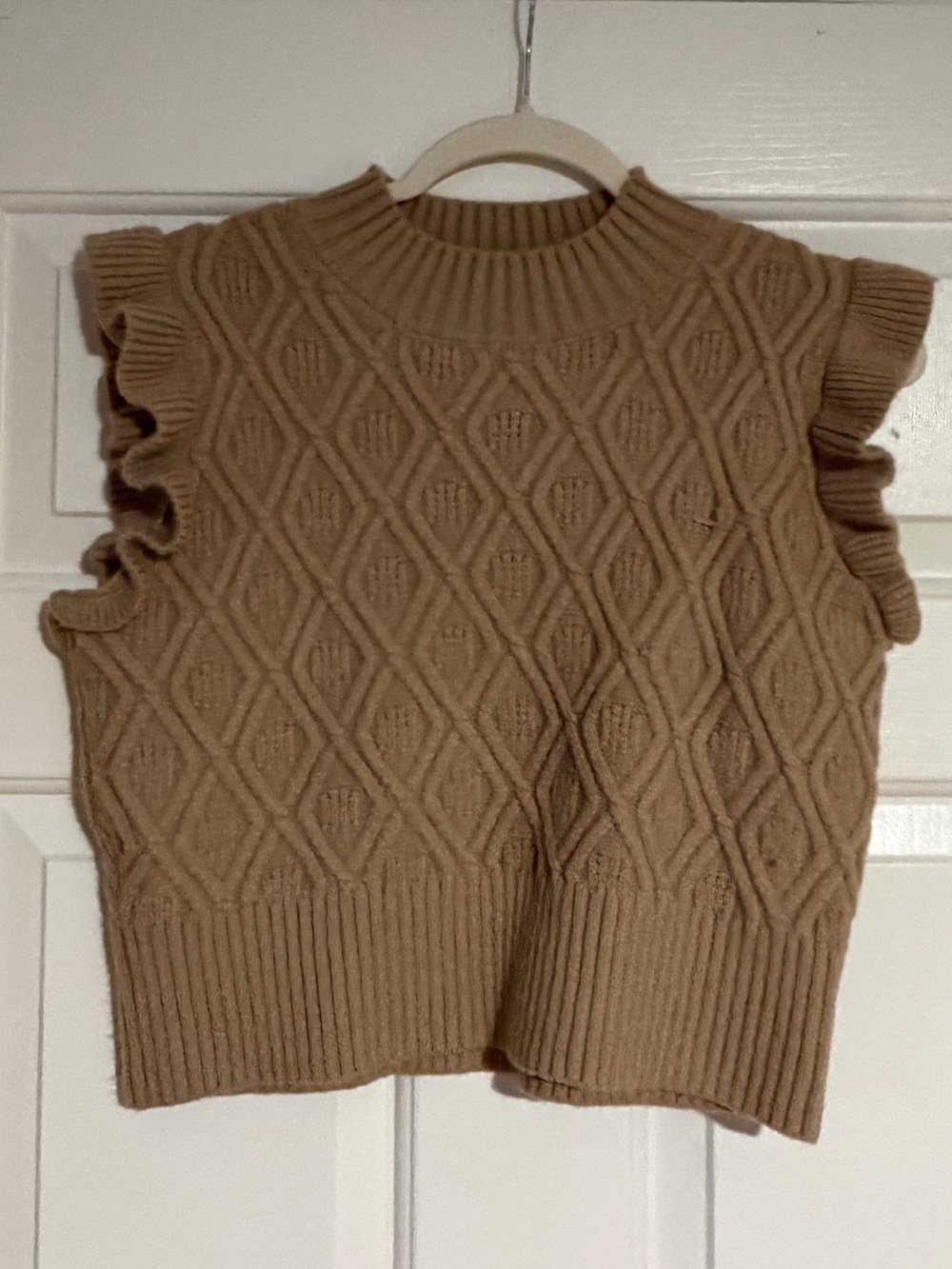 zeagoo Tan Diamond-Knit Ruffle Sleeve Sweater Tank
